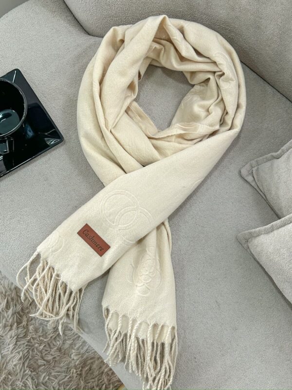 MANTA OFF WHITE