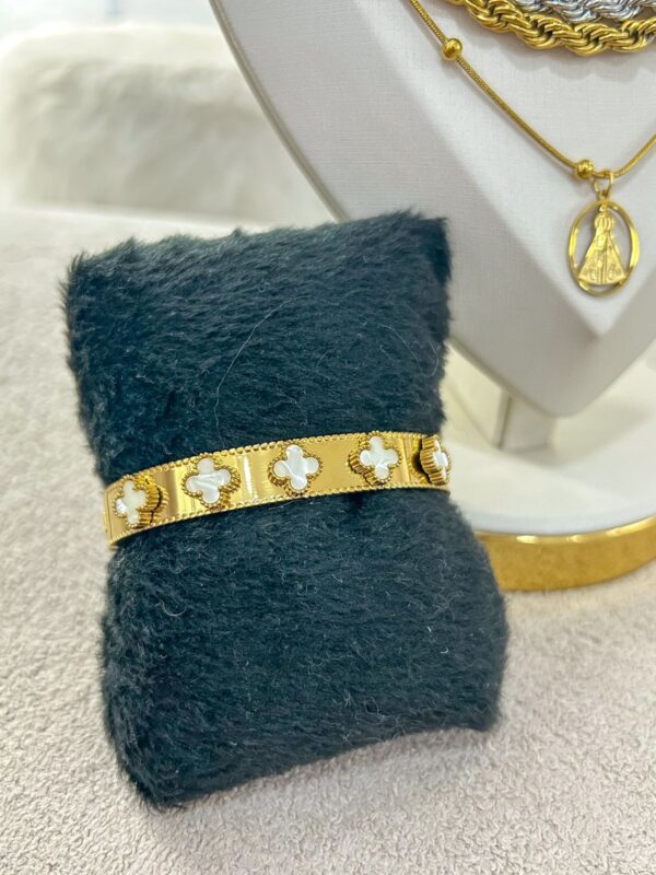Bracelete Trevo - Imagem 2