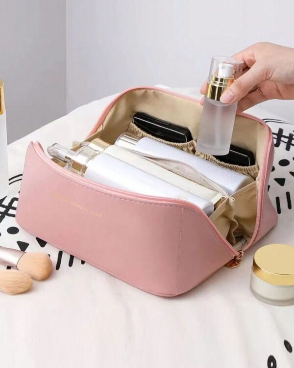 Necessaire