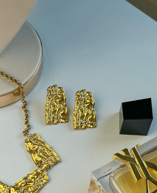 Brinco Dourado