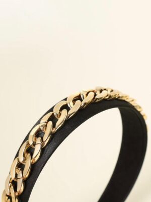 Tiara Correntaria