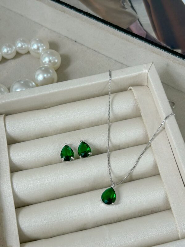 Conjunto Gota