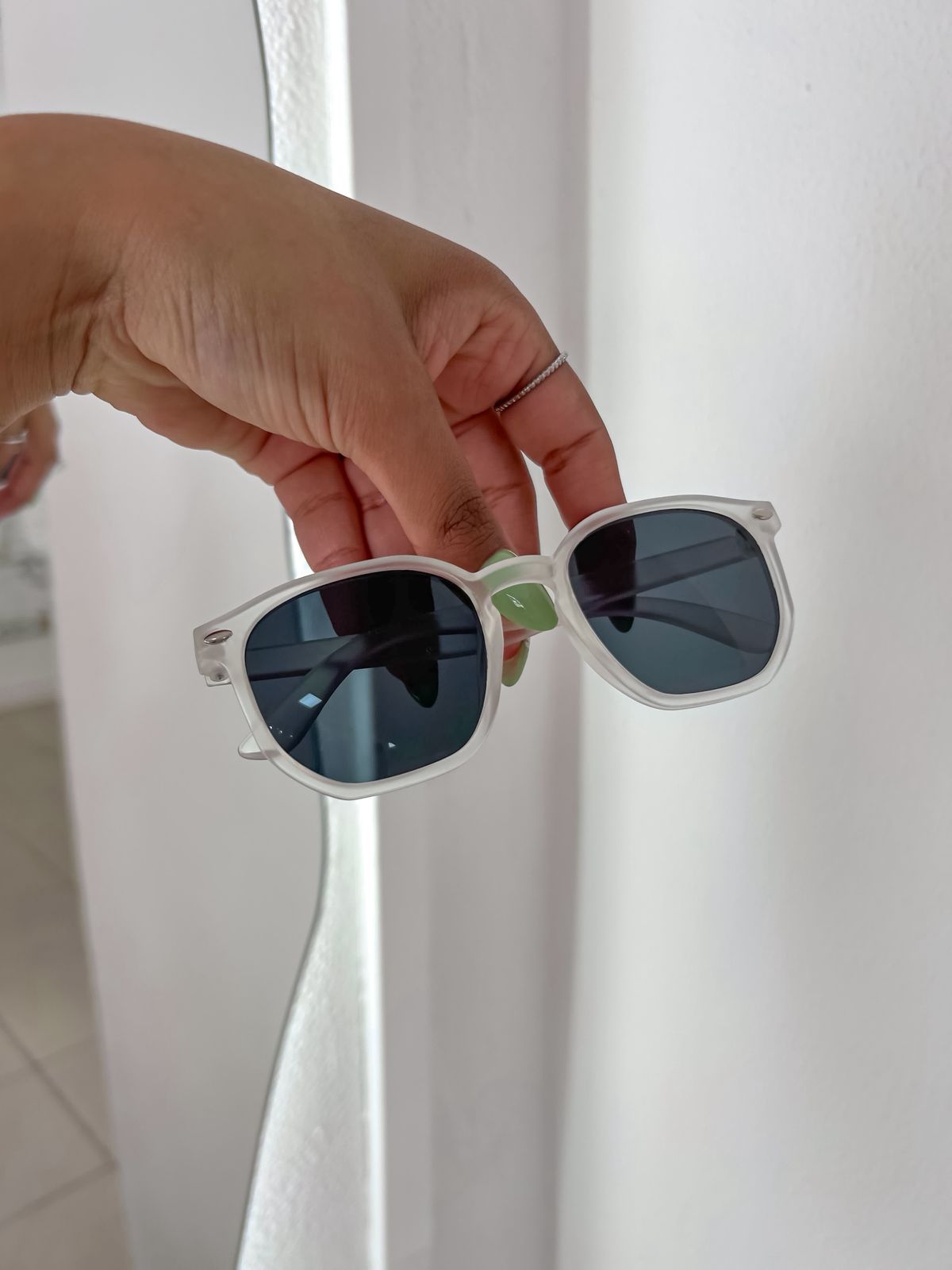 ÓCULOS DE SOL INFANTIL - Imagem 2