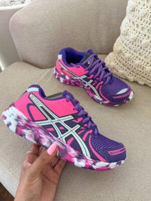 Tênis asics