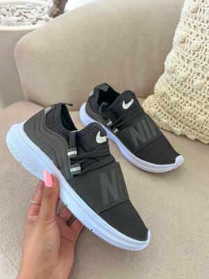 Tênis Nike