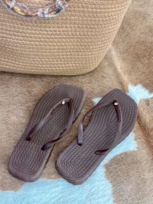 HAVAIANAS MARROM