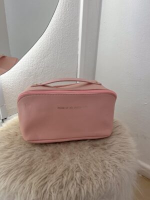 Necessarie de maquiagem