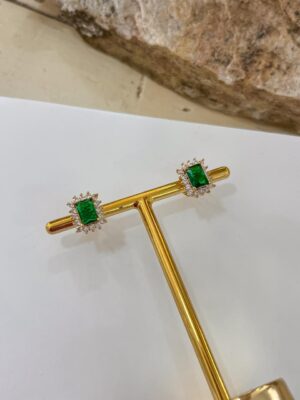 Brinco stud verde