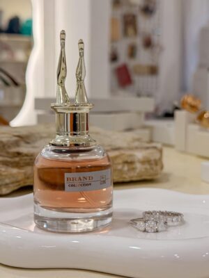 PERFUME 136