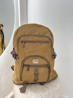 MOCHILA BEGE