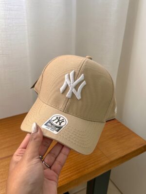 BONÉ NY