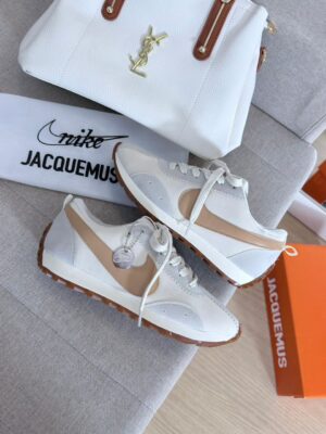 TÊNIS NIKE